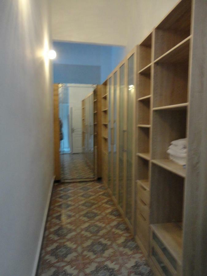 Mistral Apartment Carcassonne Bagian luar foto